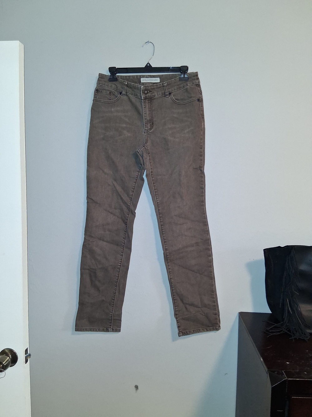 Chico's Slim Straight Jeans in Taupe Brown